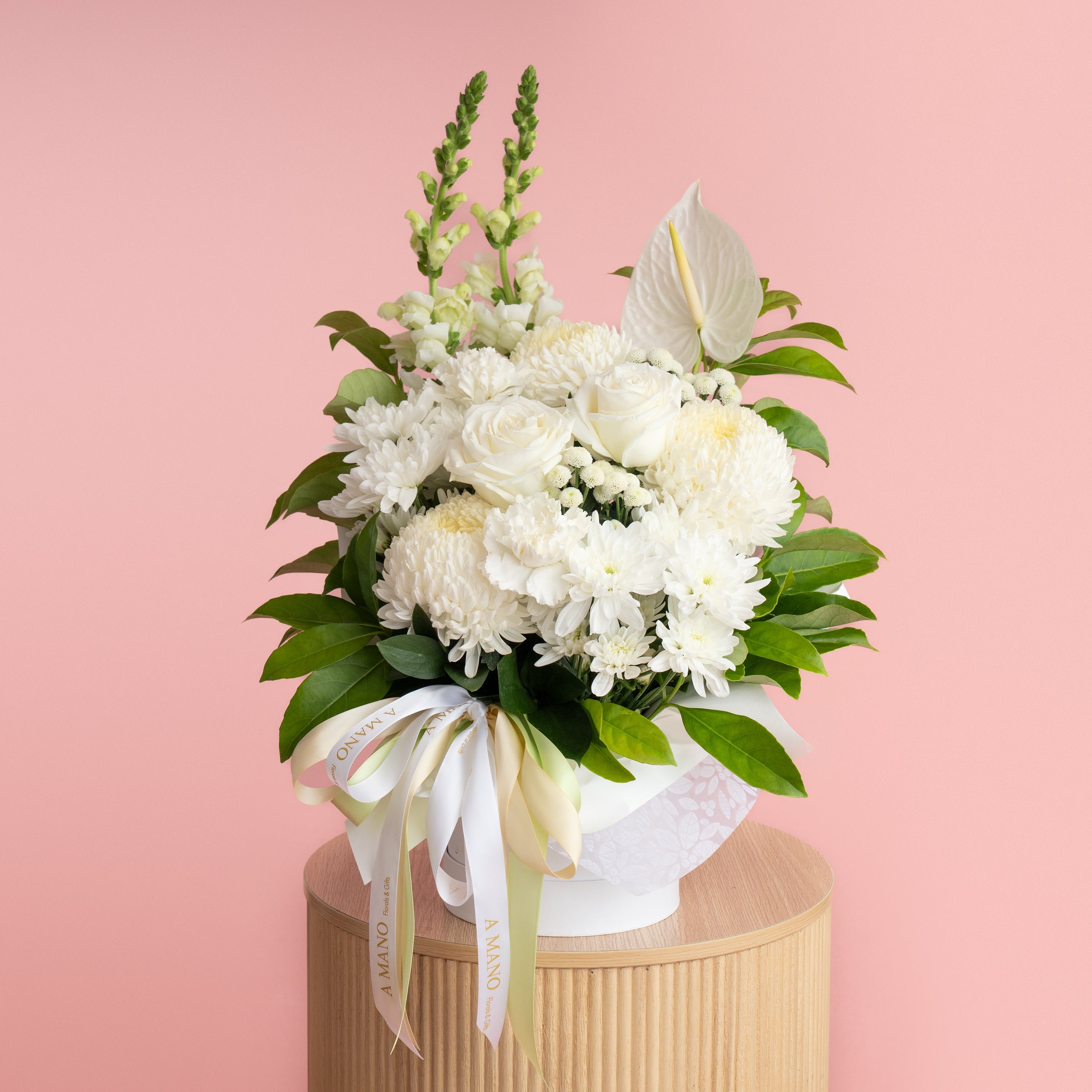 White & Elegant Hatbox