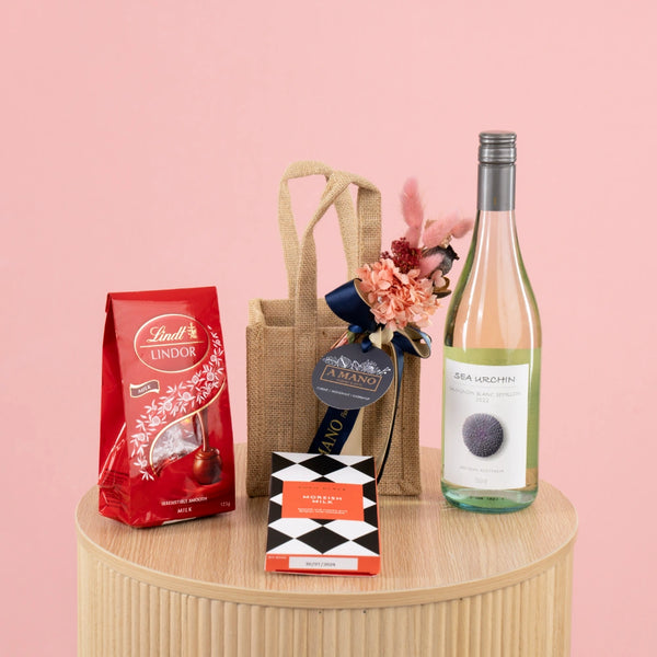 Mini wine hot sale gift bags