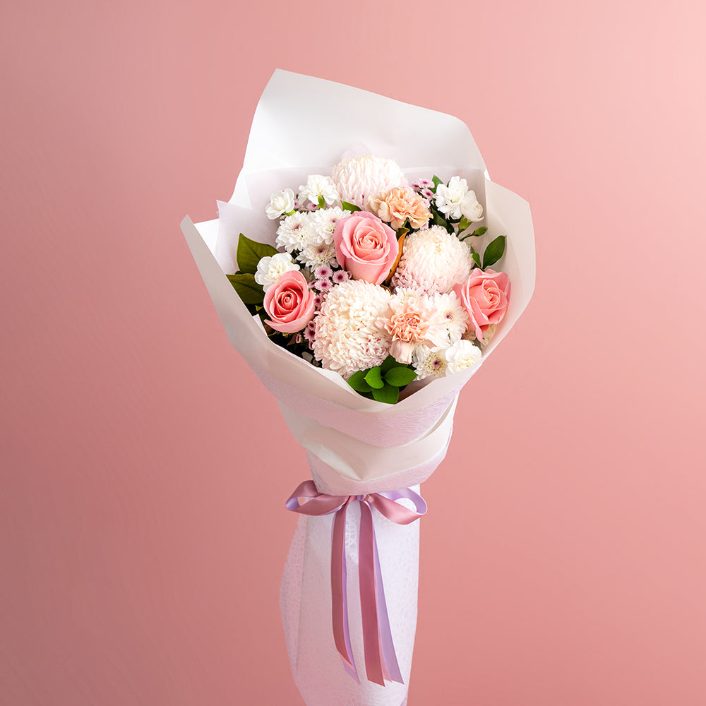 Soft & Pastel Round Bouquet